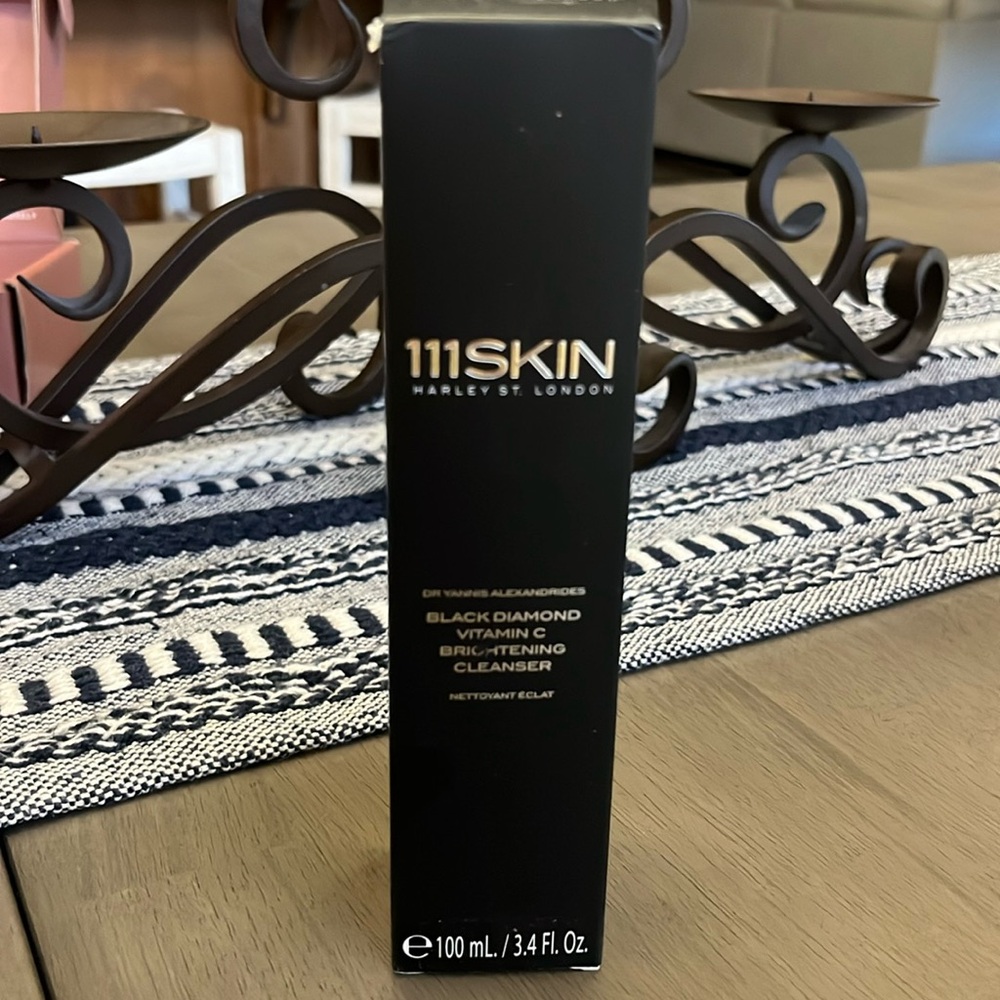 111Skin Black Diamond Vitamin C Brightening Cleanser 100ml